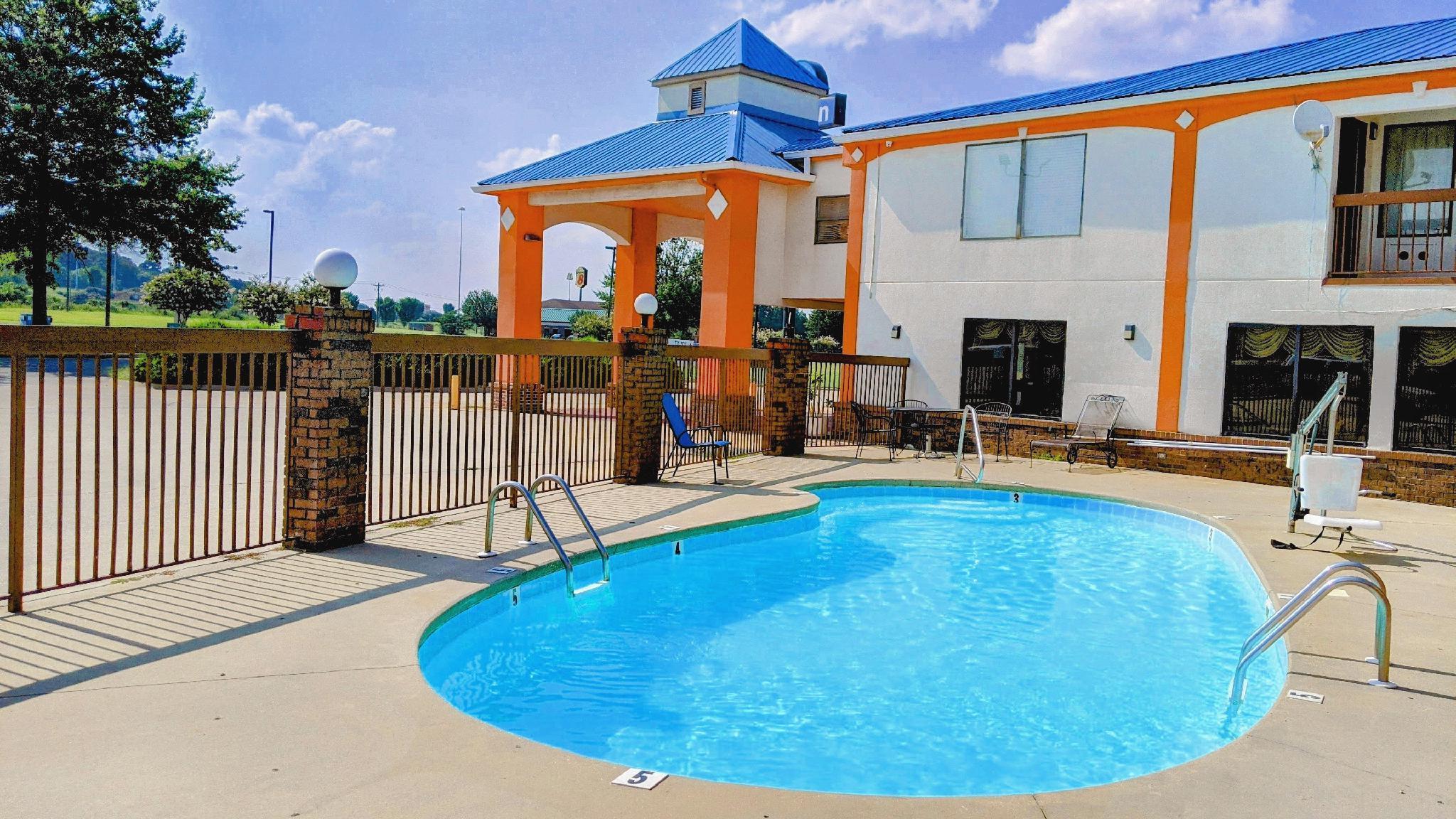 Quality Inn & Suites Decatur Priceville I-65 Luaran gambar