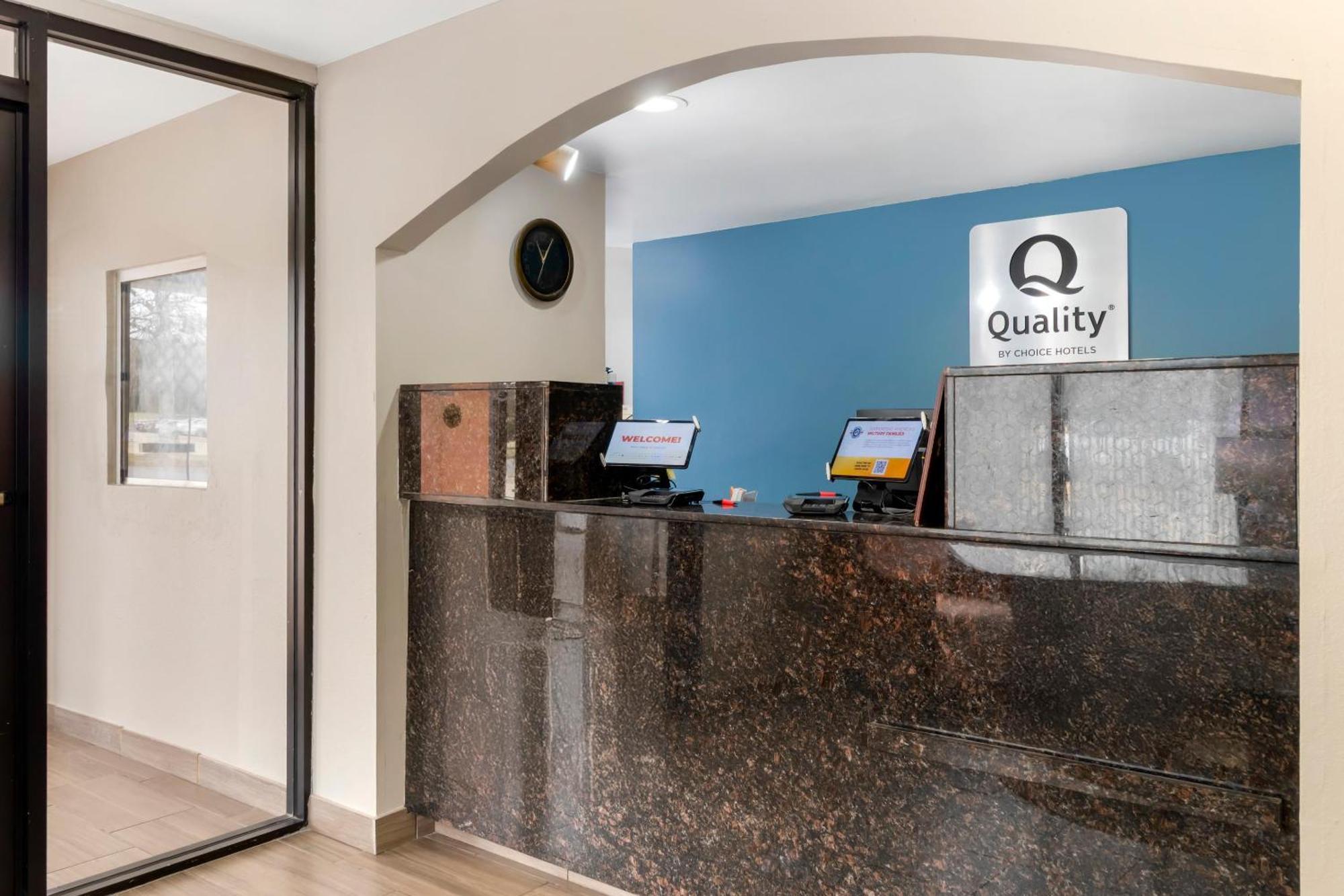 Quality Inn & Suites Decatur Priceville I-65 Luaran gambar